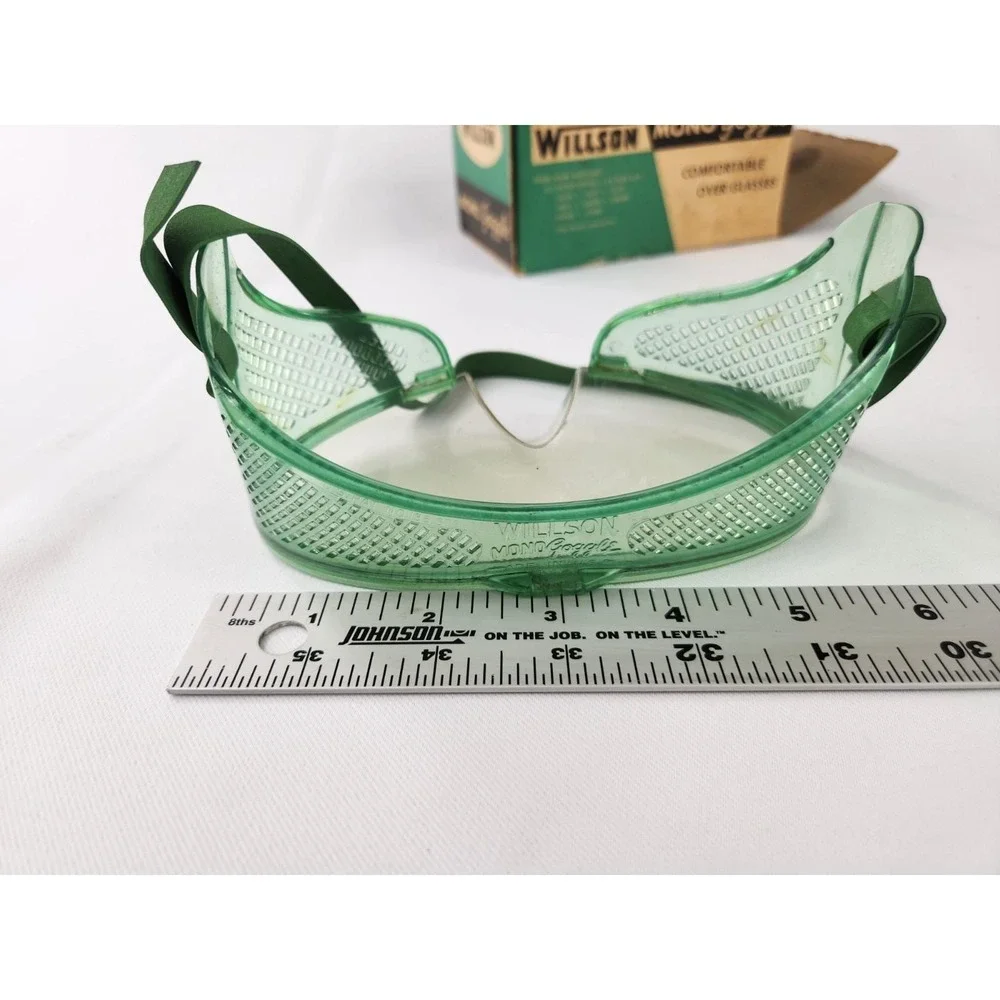 Vintage Green WILLSON Monogoggle Personal Safety Eye Protection Laboratory Safe‎